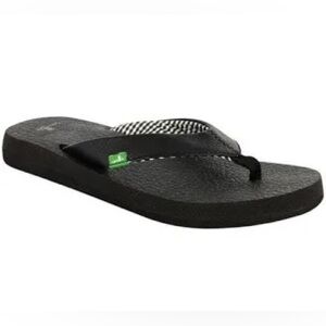 Sanuk yoga mat flip flops sandals black faux leather straps women’s‎ size 7